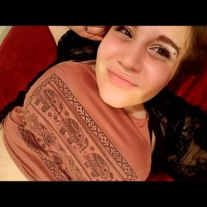 Meet your Posher, Veronica